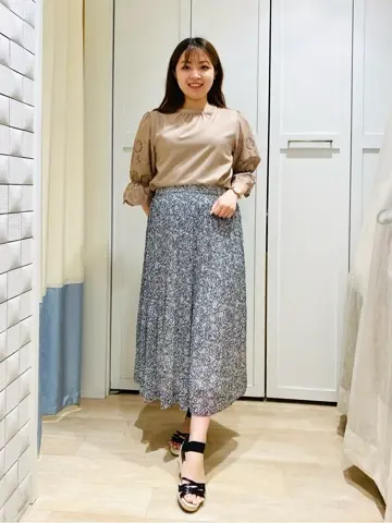 ANY SIS 藤田 コーディネート画像