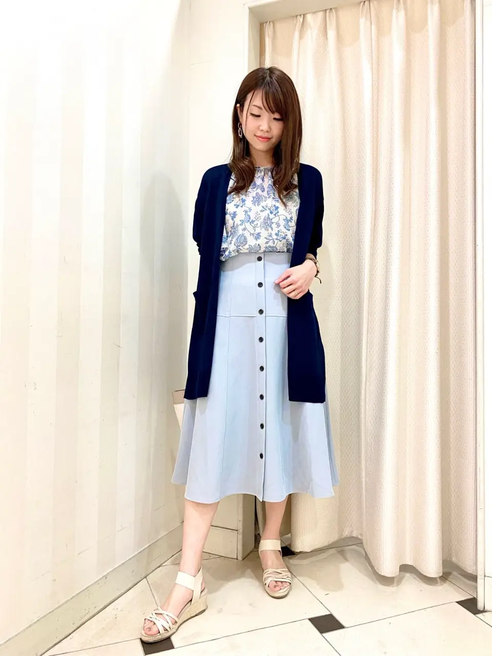 ANY SIS 金井 コーディネート画像