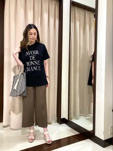 ANY SIS STAFF コーディネート画像