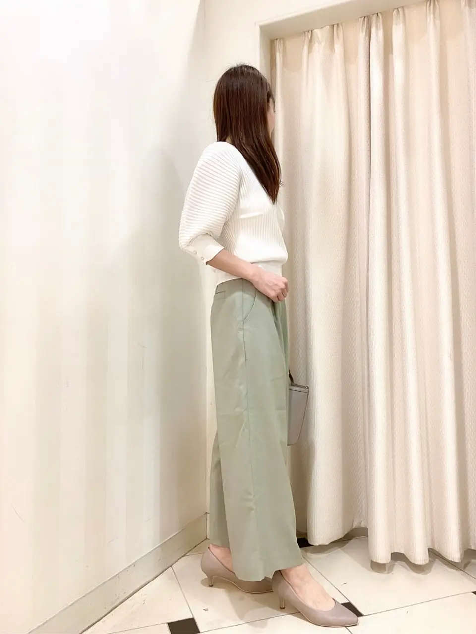 ANY SIS 金井 コーディネート画像