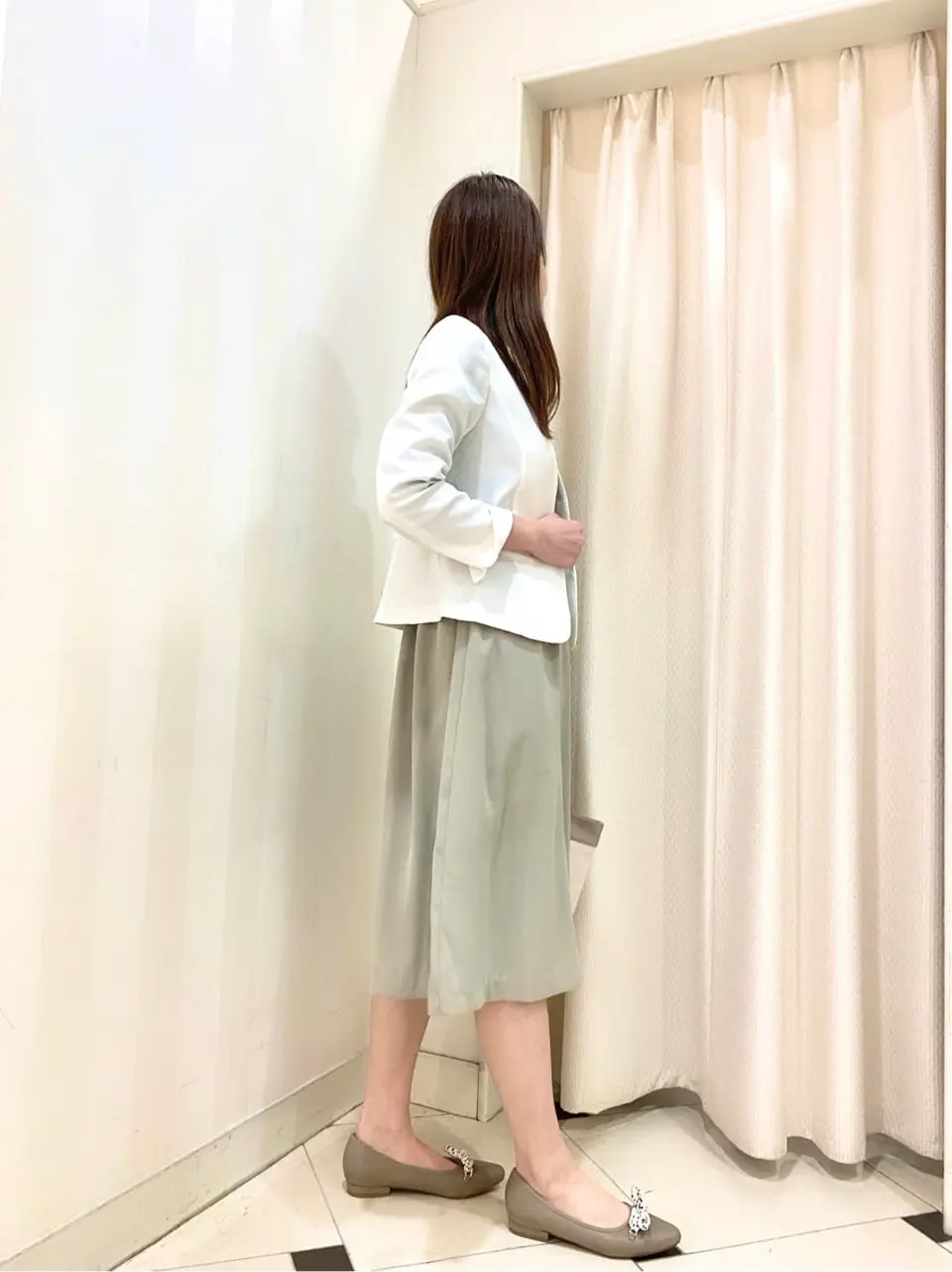 ANY SIS 金井 コーディネート画像