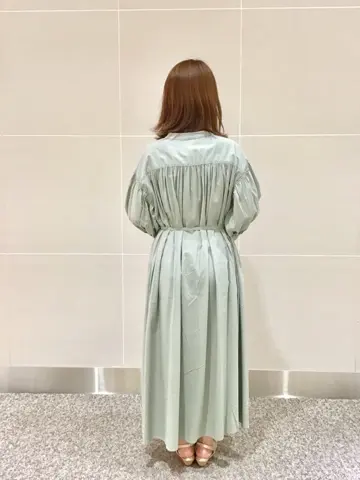 ANY SIS 浅野 コーディネート画像