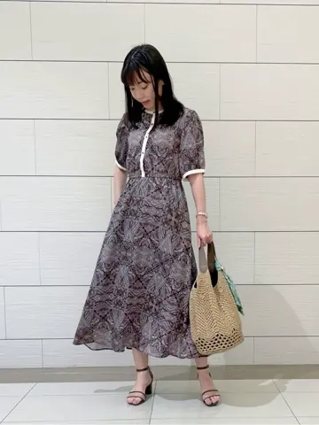 ANY SIS スタッフ コーディネート画像