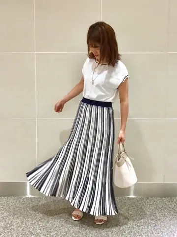 ANY SIS 浅野 コーディネート画像