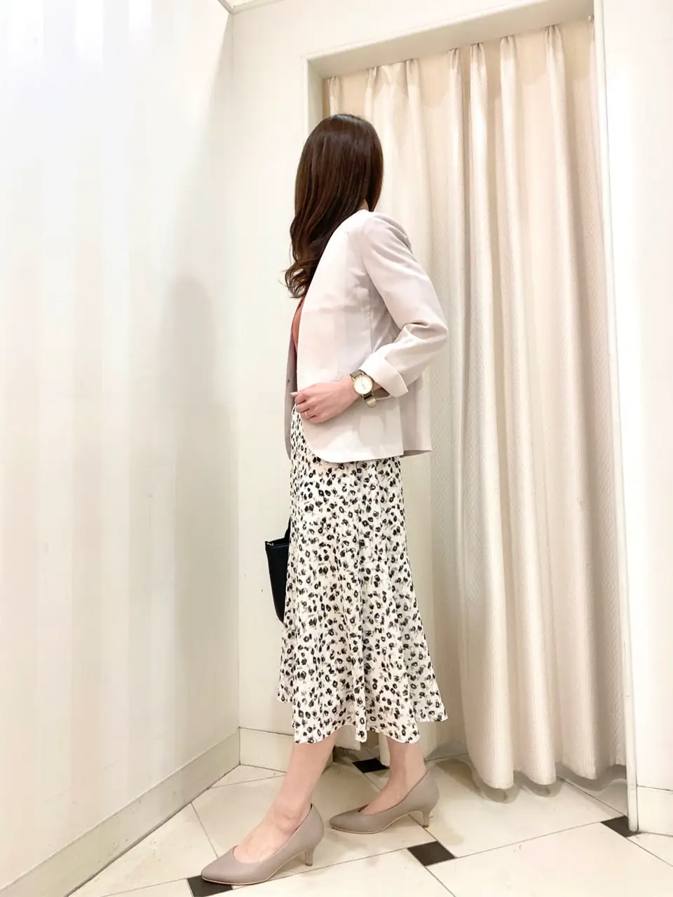 ANY SIS 金井 コーディネート画像