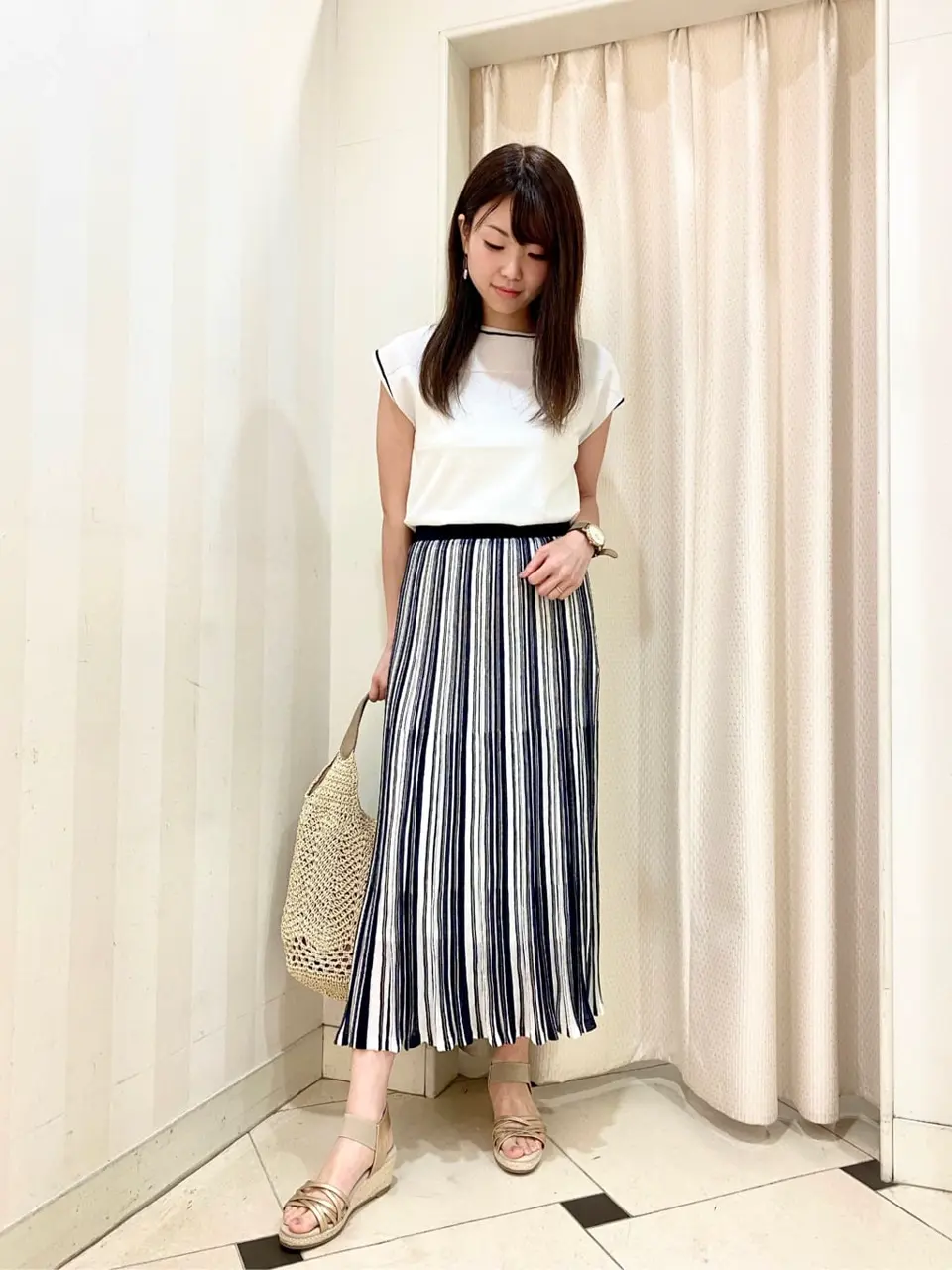 ANY SIS 金井 コーディネート画像