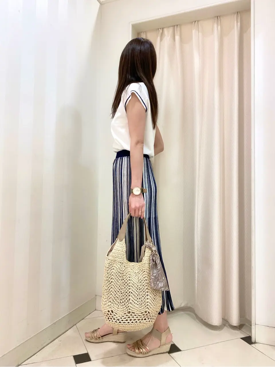 ANY SIS 金井 コーディネート画像