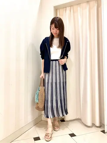 ANY SIS 金井 コーディネート画像