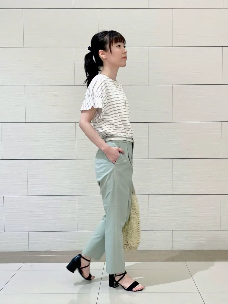 ANY SIS スタッフ コーディネート画像