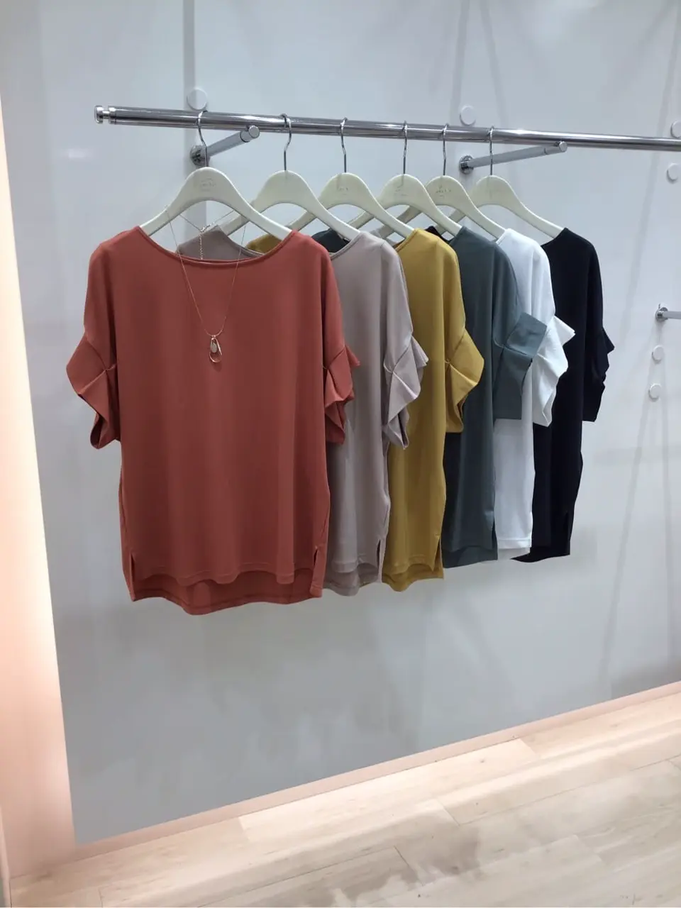 ANY SIS 大脇 コーディネート画像