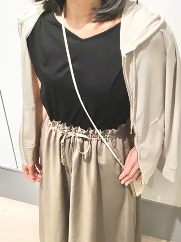 ANY SIS 山本 コーディネート画像