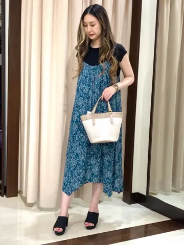 ANY SIS STAFF コーディネート画像