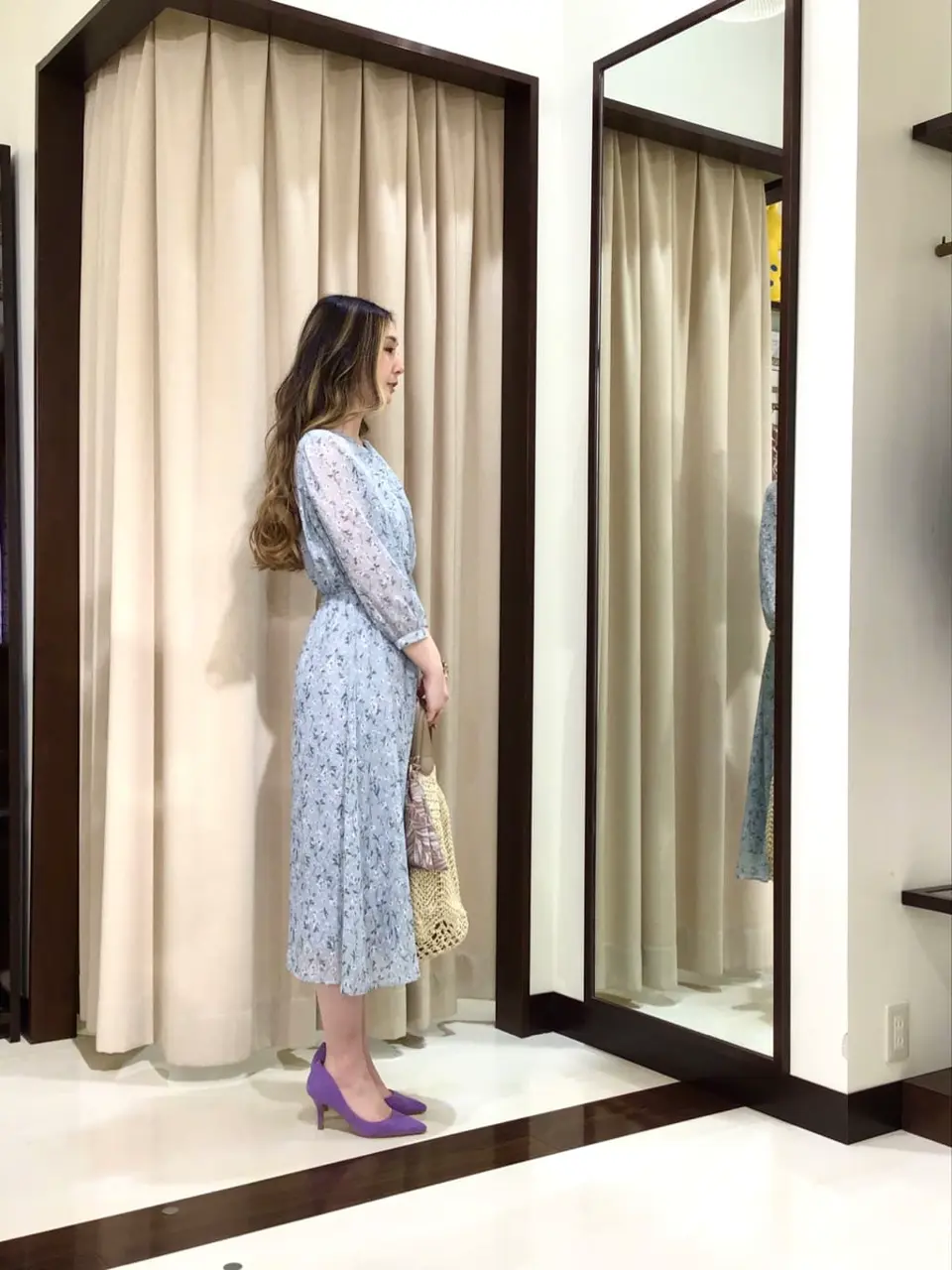 ANY SIS STAFF コーディネート画像