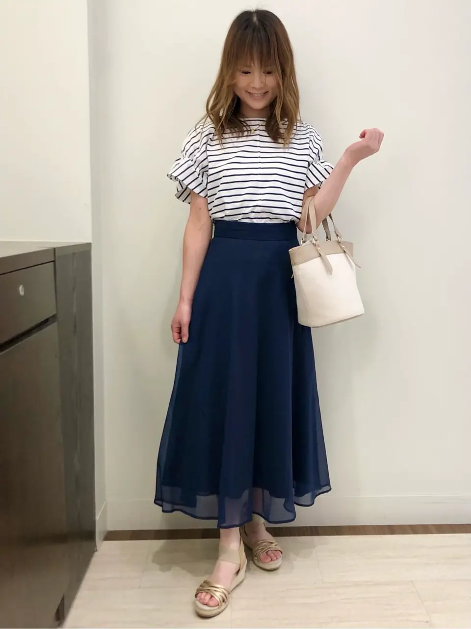 ANY SIS スタッフ コーディネート画像