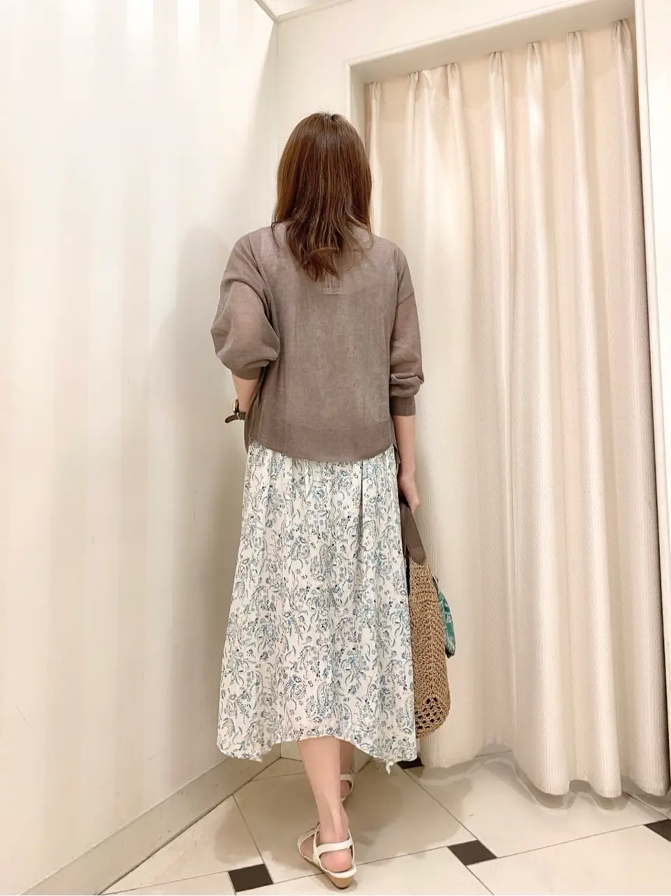 ANY SIS 金井 コーディネート画像