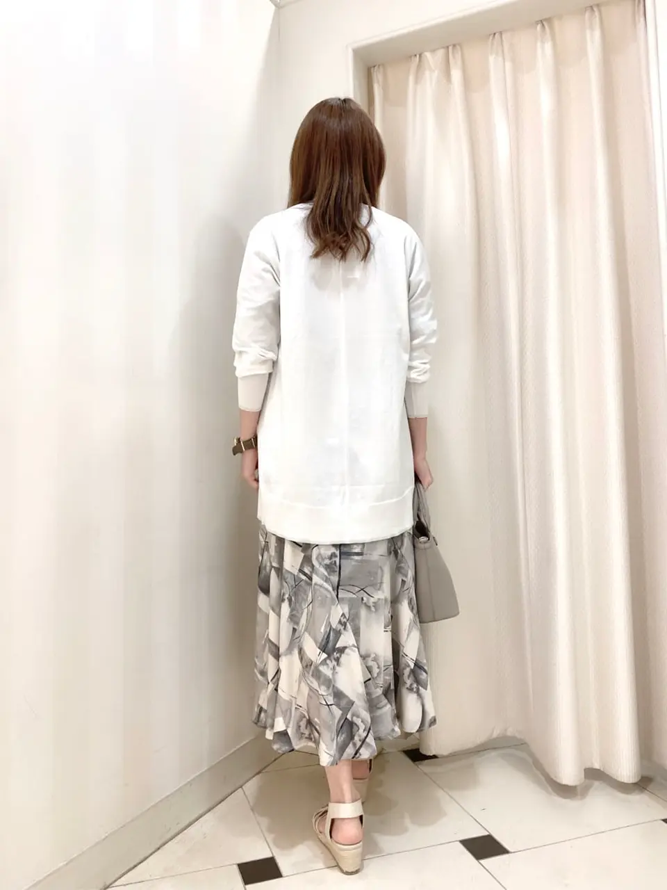 ANY SIS 金井 コーディネート画像