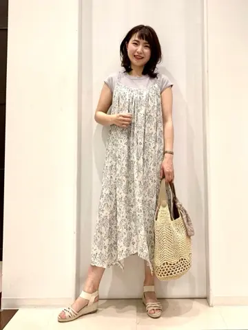 ANY SIS 横田 コーディネート画像