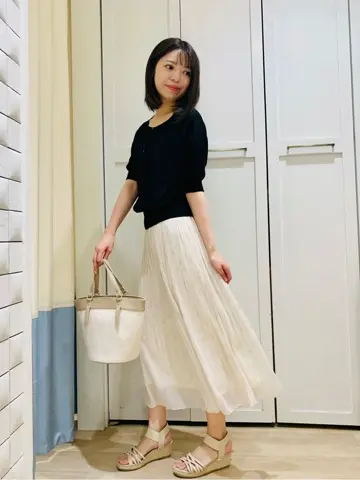 ANY SIS スタッフ コーディネート画像