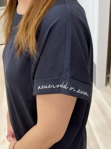 ANY SIS 瀬野 コーディネート画像