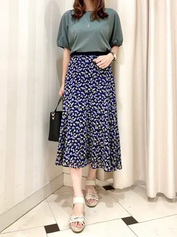 ANY SIS 金井 コーディネート画像