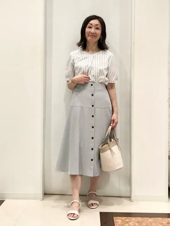 ANY SIS スタッフ コーディネート画像