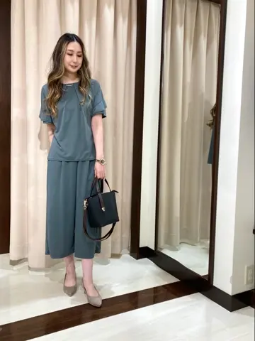 ANY SIS STAFF コーディネート画像