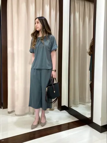 ANY SIS STAFF コーディネート画像