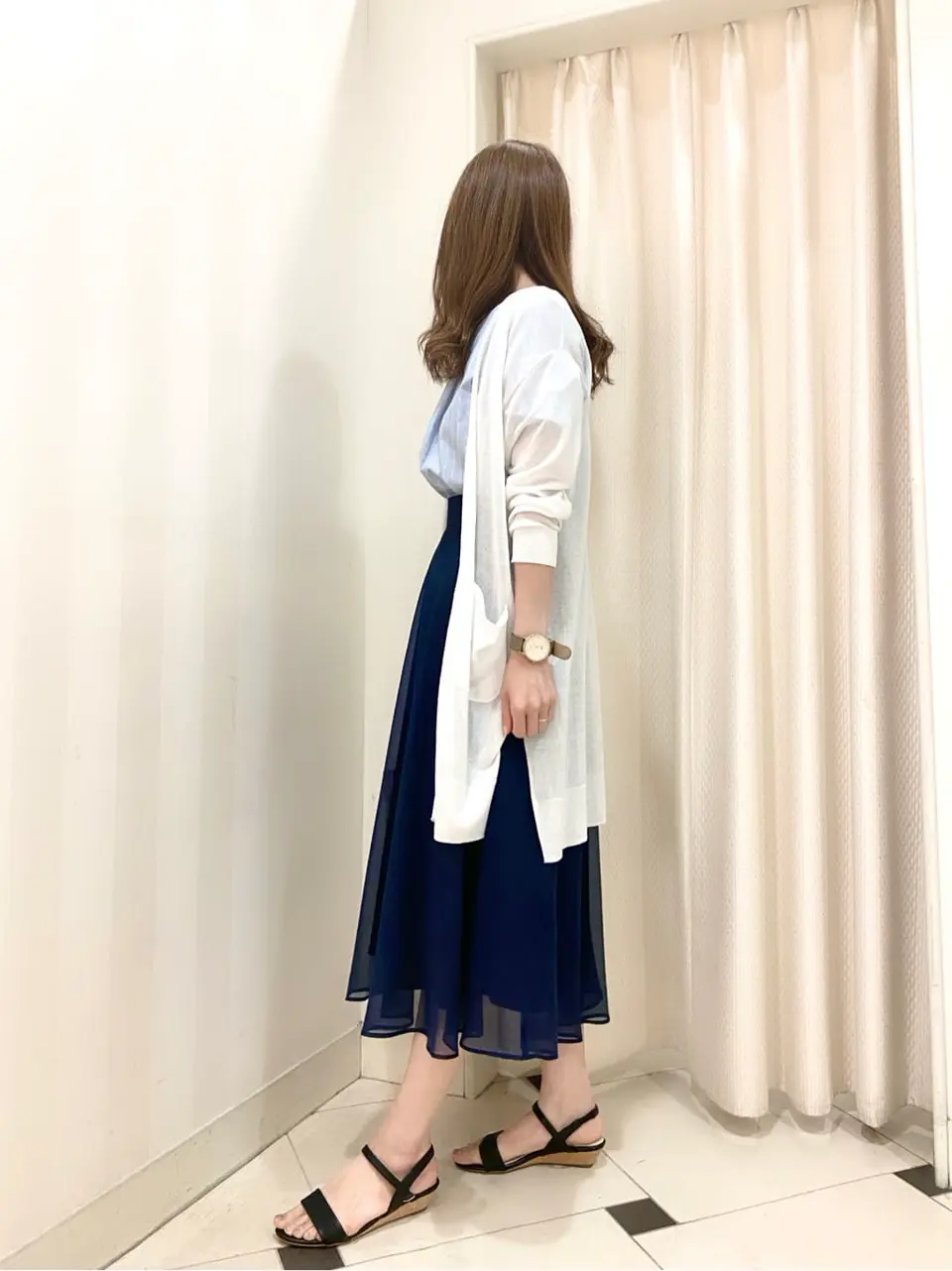 ANY SIS 金井 コーディネート画像