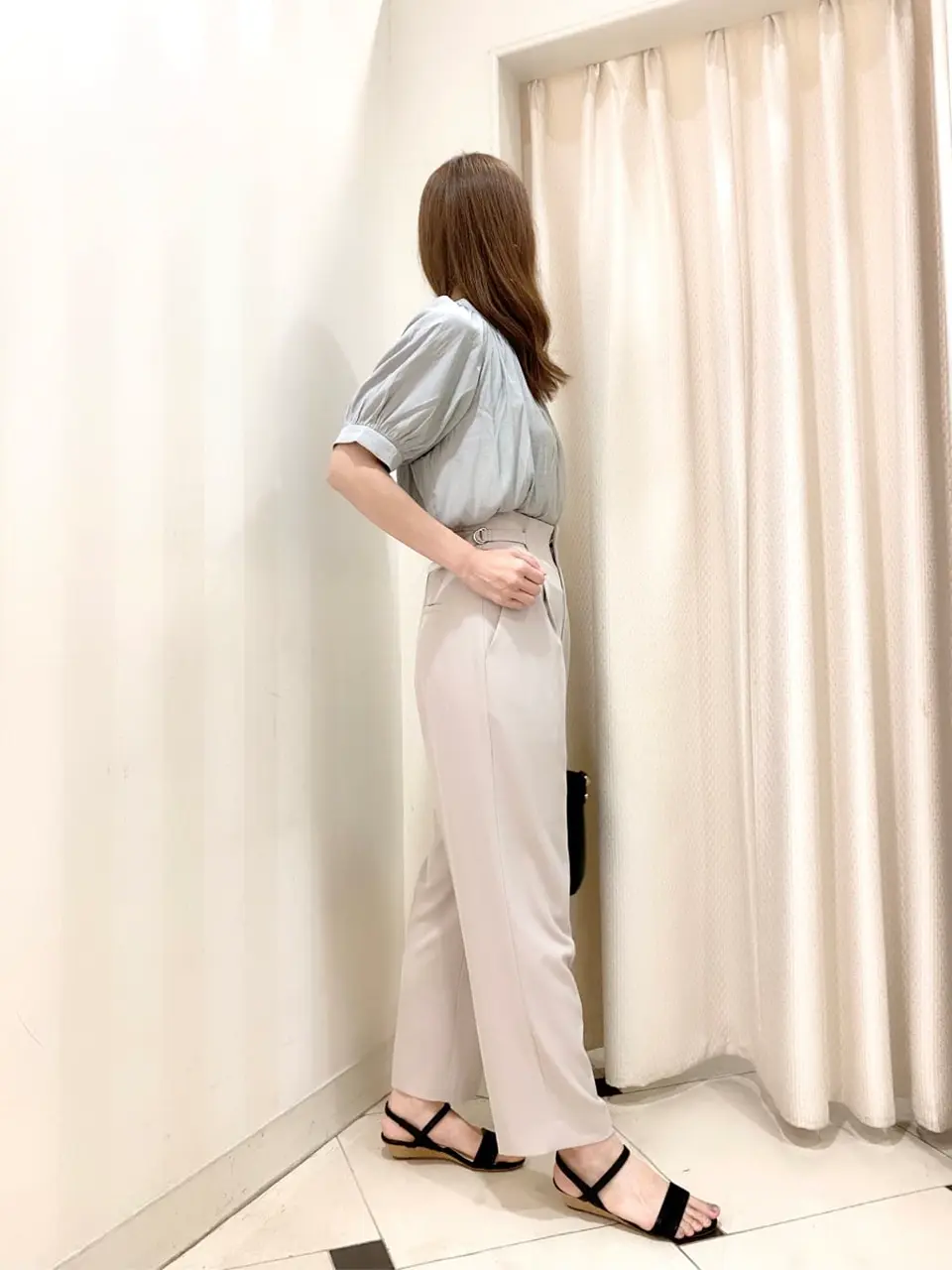 ANY SIS 金井 コーディネート画像