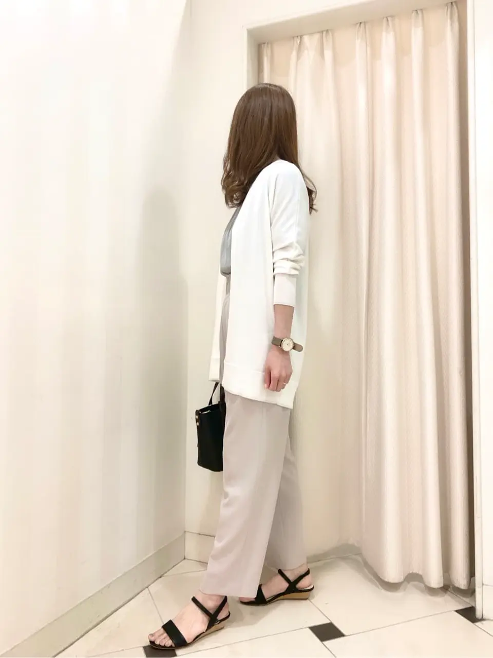 ANY SIS 金井 コーディネート画像