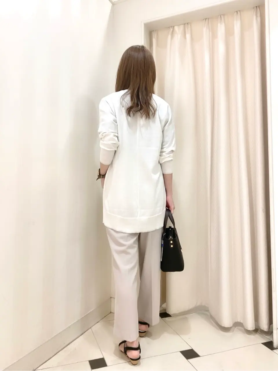 ANY SIS 金井 コーディネート画像