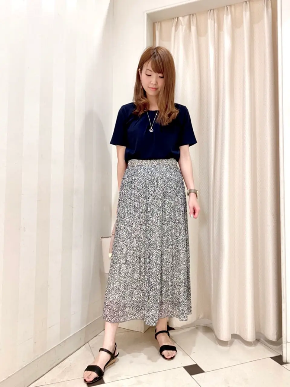 ANY SIS 金井 コーディネート画像