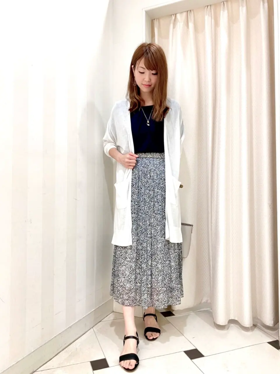 ANY SIS 金井 コーディネート画像