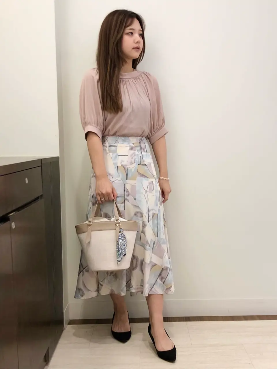 ANY SIS スタッフ コーディネート画像