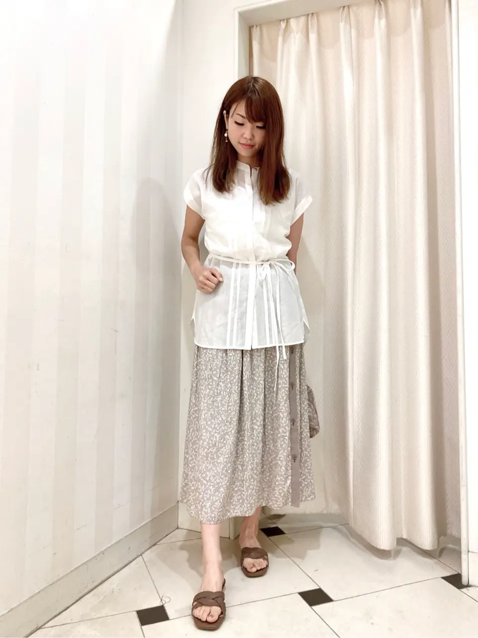 ANY SIS 金井 コーディネート画像