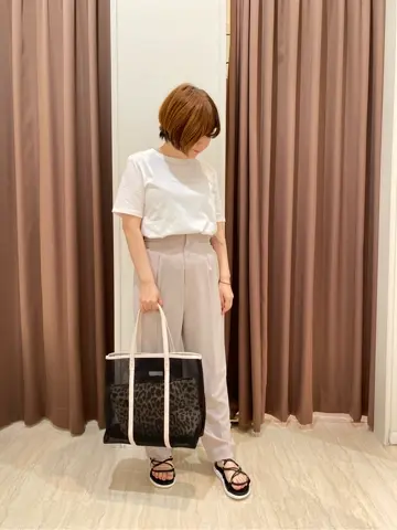 ANY SIS 岩本 コーディネート画像