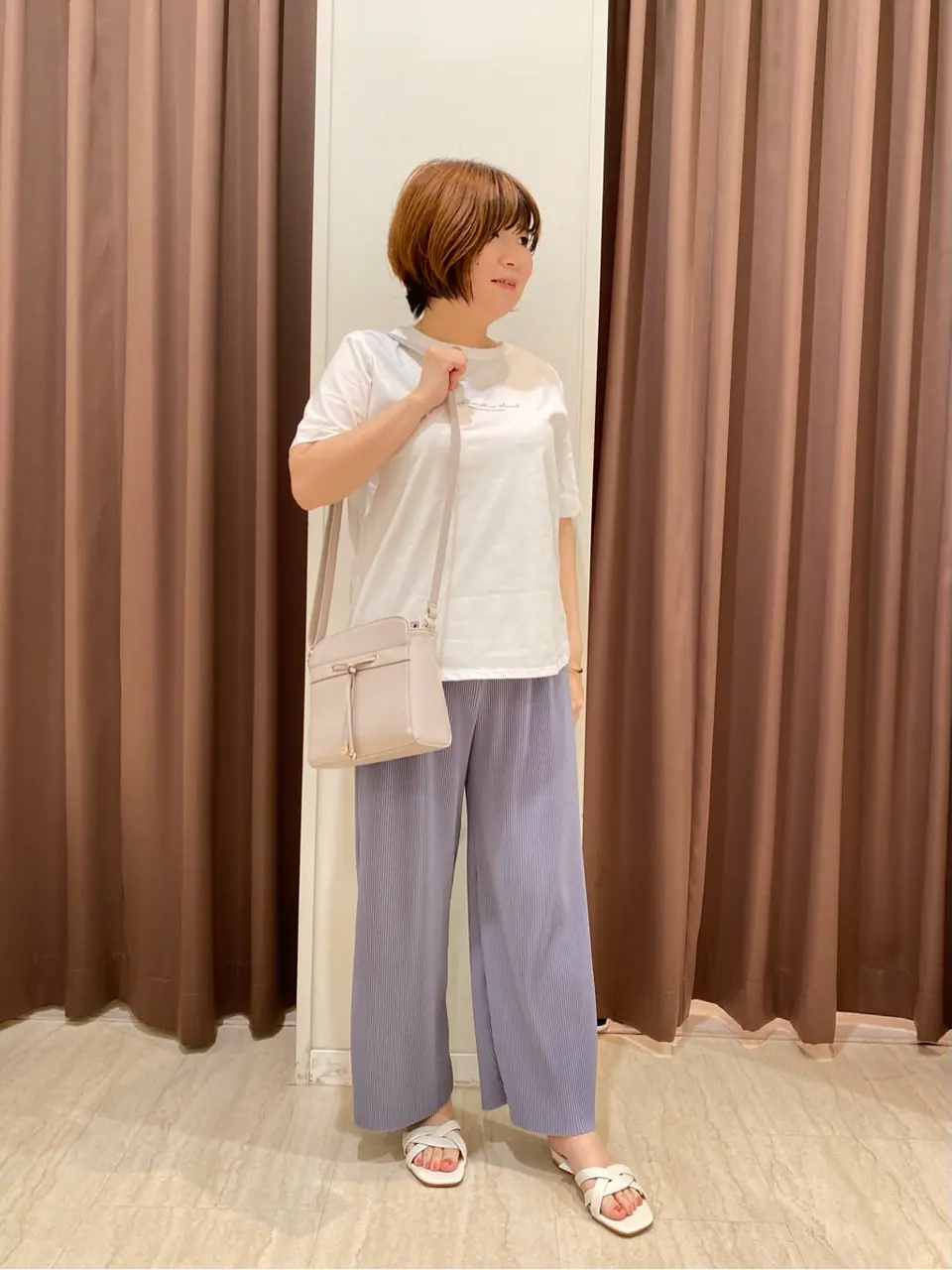 ANY SIS 岩本 コーディネート画像