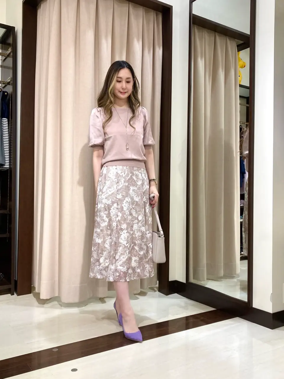 ANY SIS STAFF コーディネート画像