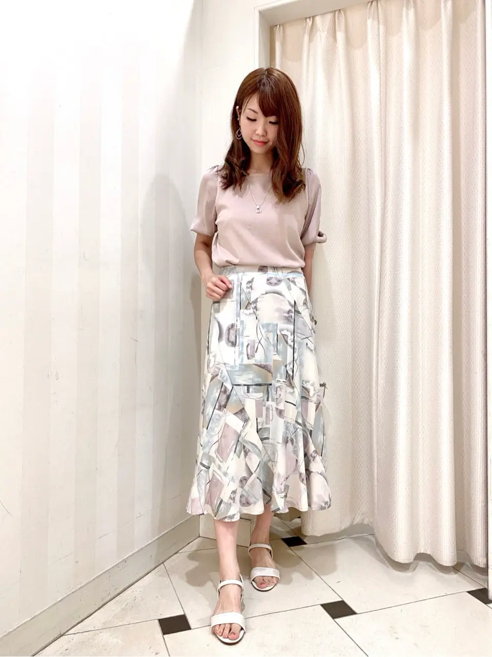 ANY SIS 金井 コーディネート画像