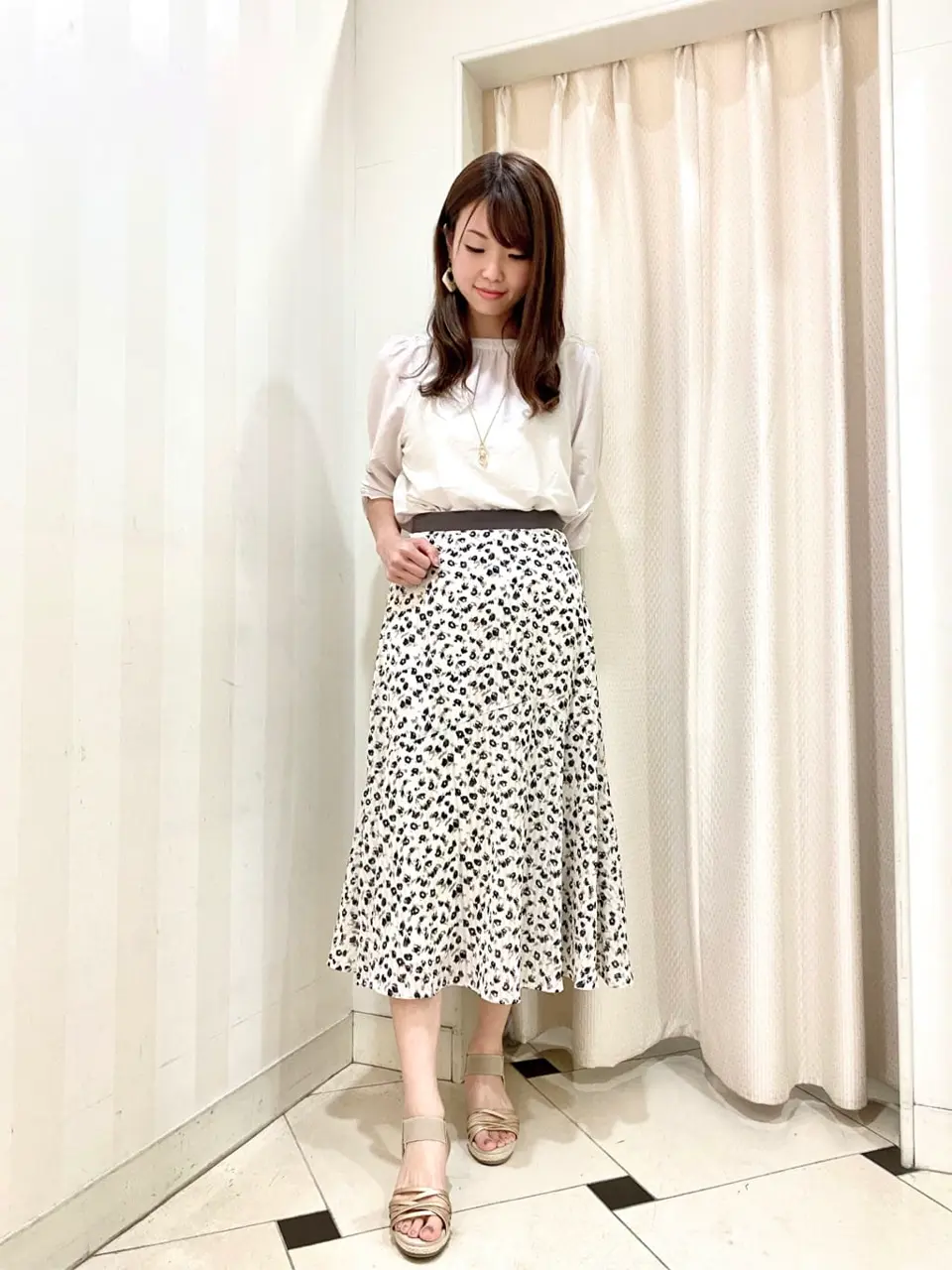 ANY SIS 金井 コーディネート画像