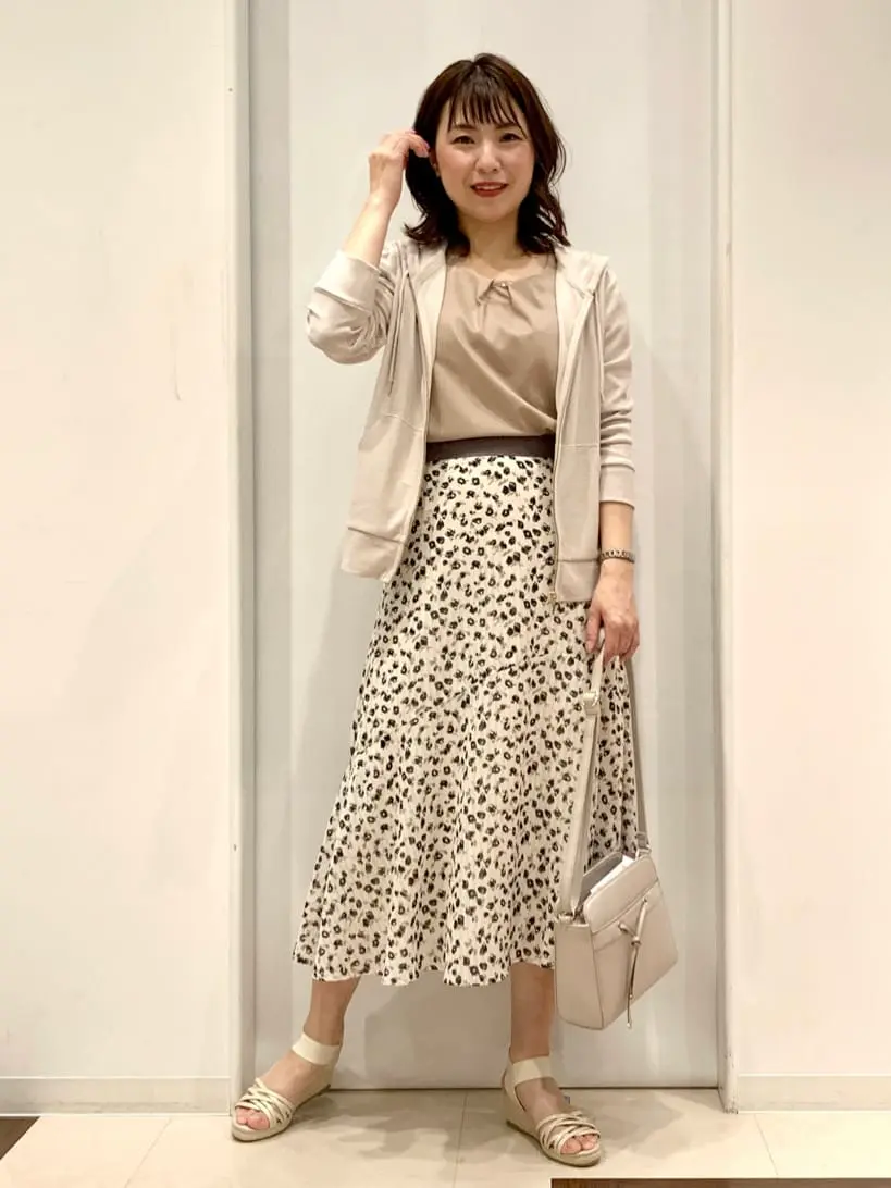 ANY SIS 横田 コーディネート画像