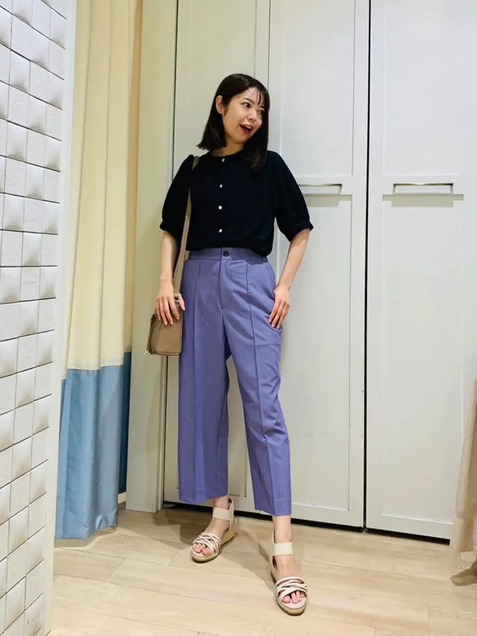 ANY SIS スタッフ コーディネート画像