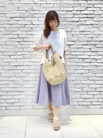 ANY SIS スタッフ コーディネート画像