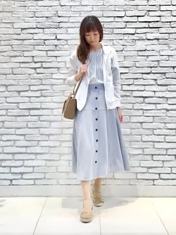 ANY SIS スタッフ コーディネート画像