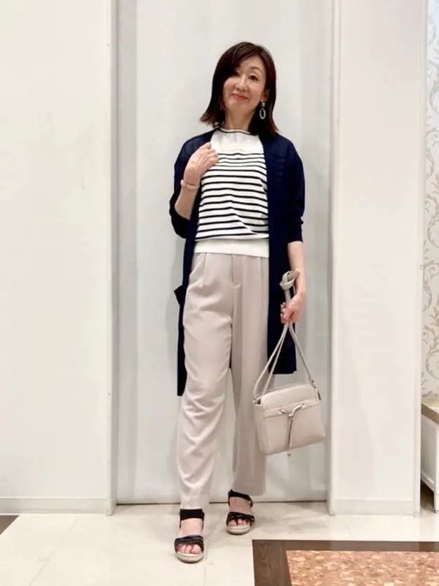 ANY SIS スタッフ コーディネート画像