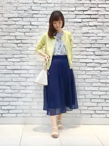 ANY SIS スタッフ コーディネート画像