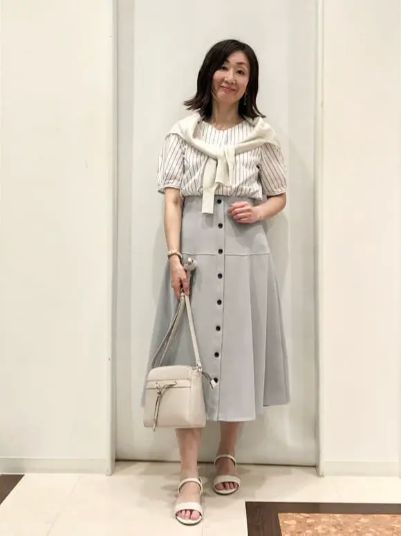 ANY SIS スタッフ コーディネート画像