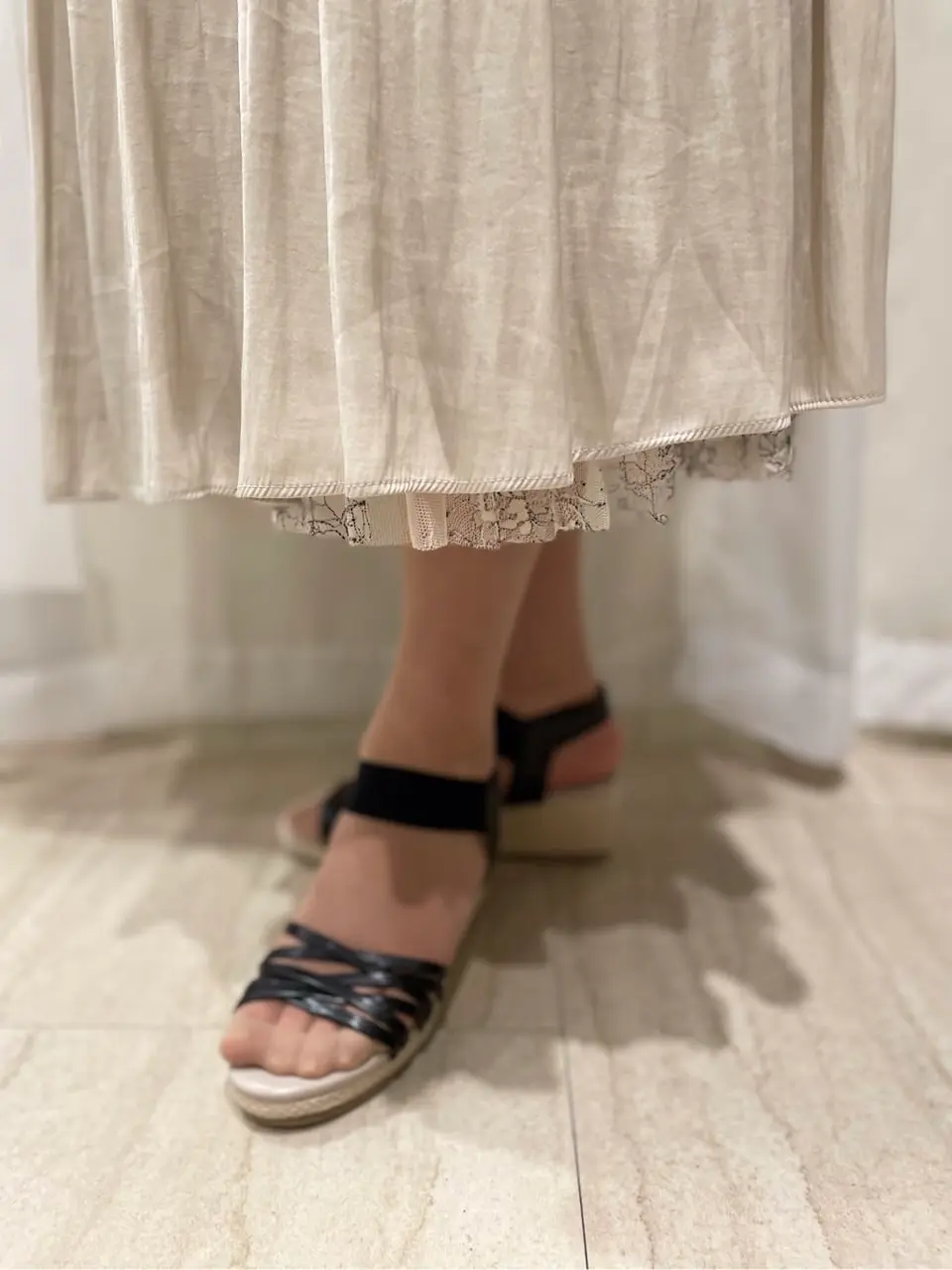 ANY SIS 塩田 コーディネート画像