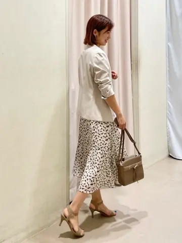 ANY SIS 濱野 コーディネート画像