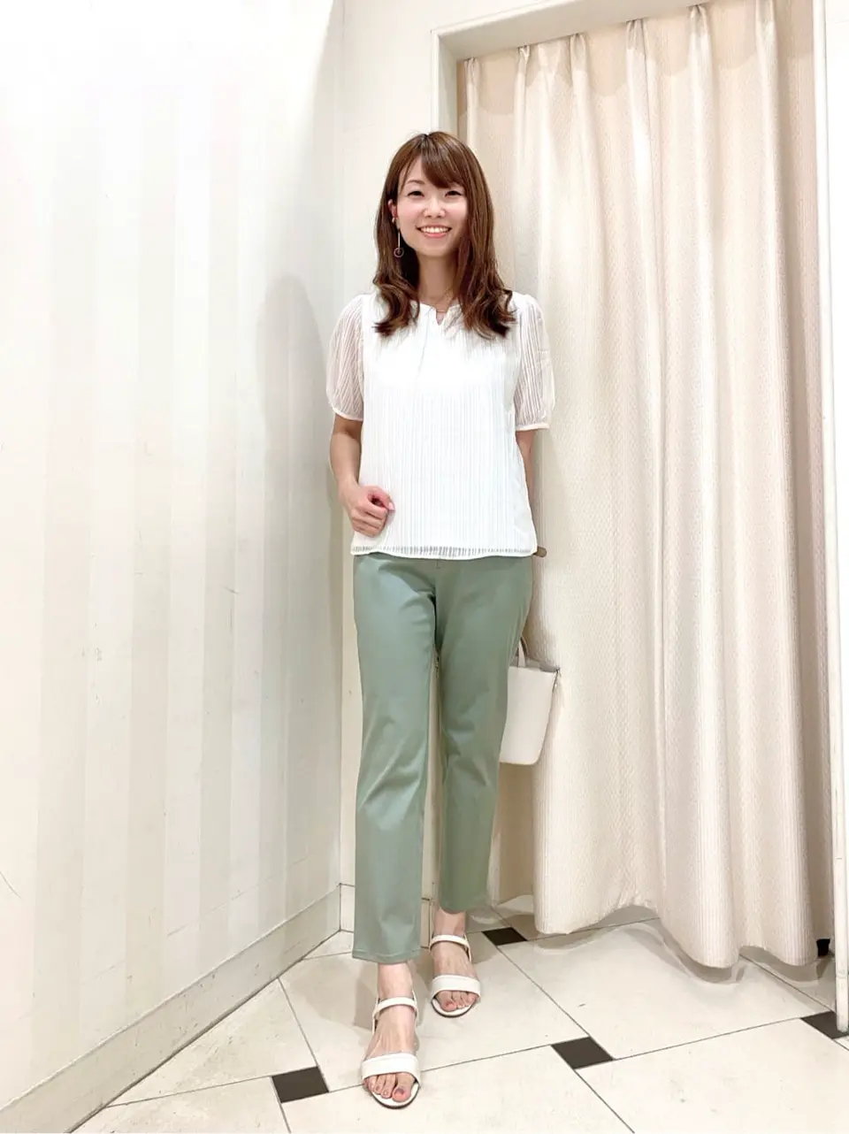  金井 コーディネート画像